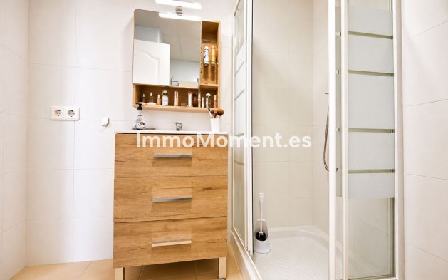 Resale - Apartment - Manilva - La Duquesa