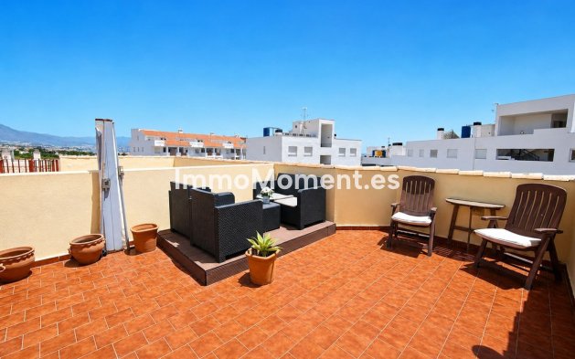 Resale - Apartment - Manilva - La Duquesa