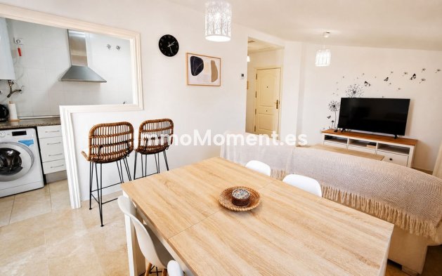Resale - Apartment - Manilva - La Duquesa