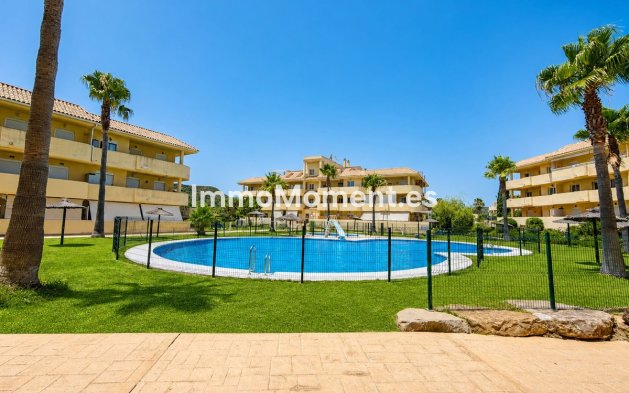 Resale - Apartment - Manilva - La Duquesa