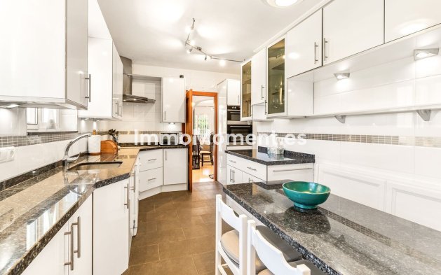 Bestaande woning - Vrijstaande villa - Mijas - Calahonda