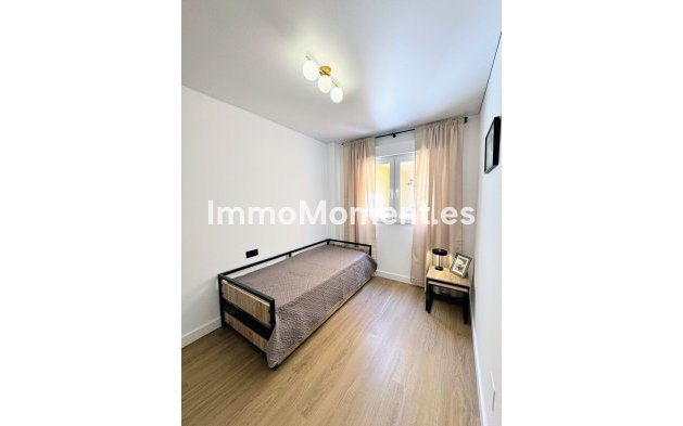 Resale - Apartment - Pilar de la Horadada - Torre de la Horadada