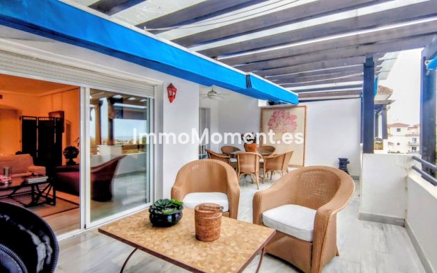 Resale - Apartment - Marbella - Puerto Banús