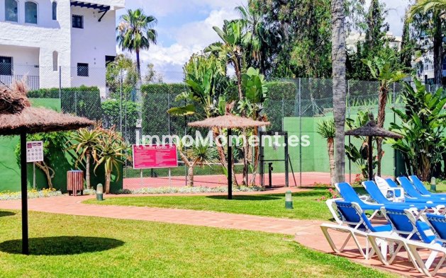 Resale - Apartment - Marbella - Puerto Banús