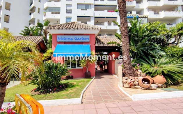 Resale - Apartment - Marbella - Puerto Banús