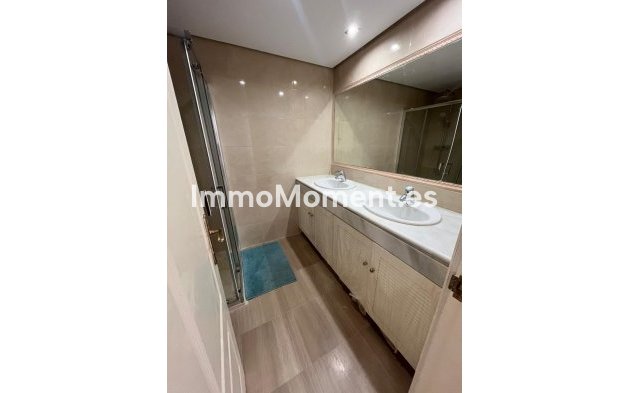 Wiederverkauf - Wohnung - Marbella - Bahía de Marbella