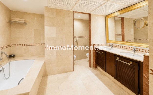 Bestaande woning - Appartement - Estepona  - New Golden Mile