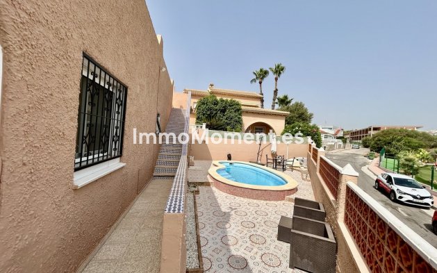 Reventa - Villa independiente - Orihuela - Villamartín