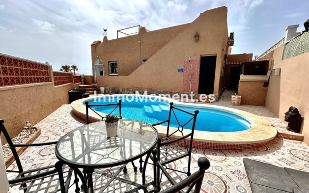 Reventa - Villa independiente - Orihuela - Villamartín