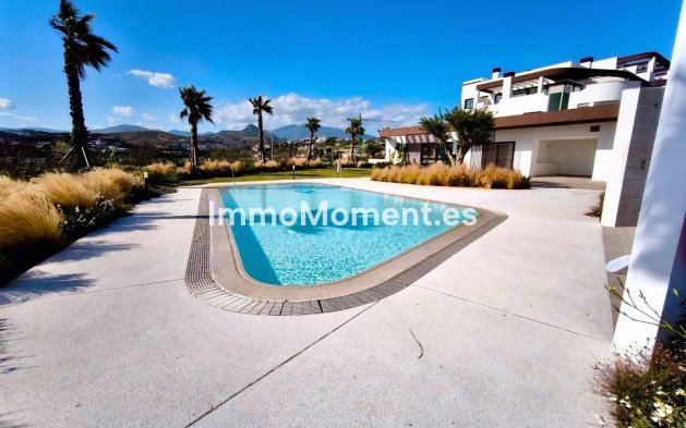 Wiederverkauf - Wohnung - Estepona  - Bel Air