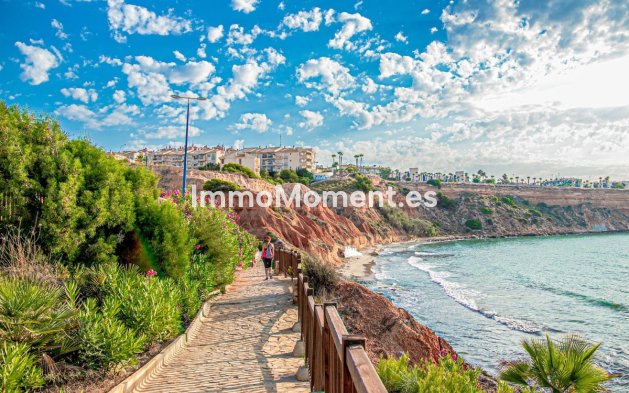 Resale - Apartment - Orihuela - Orihuela Costa