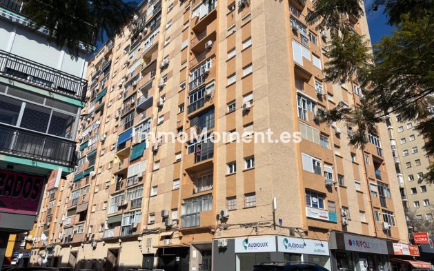 Reventa - Apartamento - Málaga
