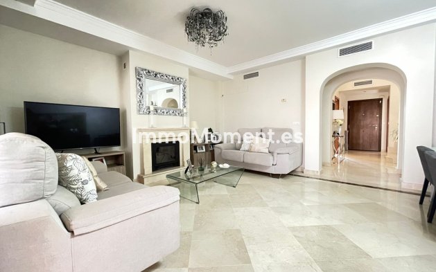 Resale - Townhouse - Estepona - Estepona Centro