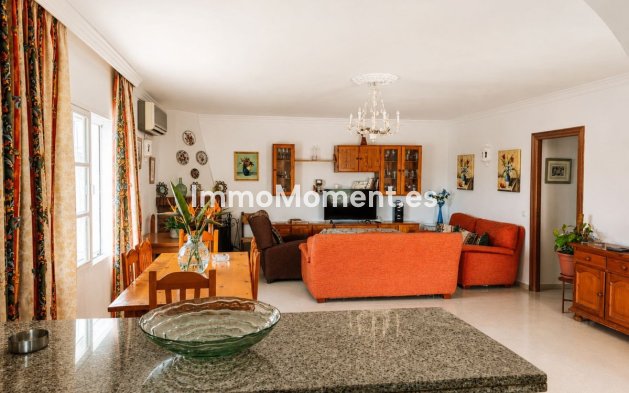 Revente - Maison de campagne - Estepona  - Estepona Centro