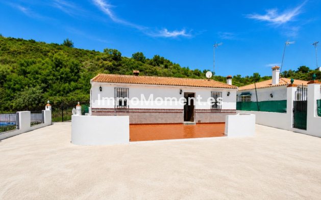 Revente - Maison de campagne - Estepona  - Estepona Centro