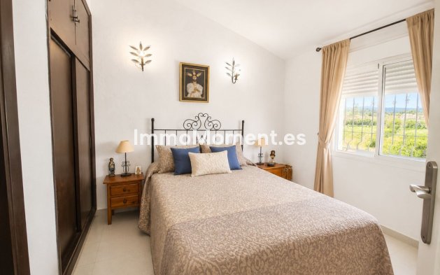Revente - Maison de campagne - Estepona  - Estepona Centro