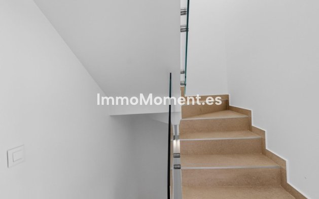Wiederverkauf - Freistehende Villa - Guardamar del Segura - Urbanización El Raso