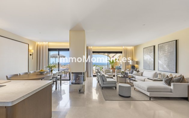 Resale - Apartment - Benahavís - La Quinta