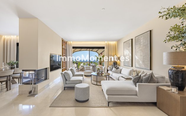 Resale - Apartment - Benahavís - La Quinta