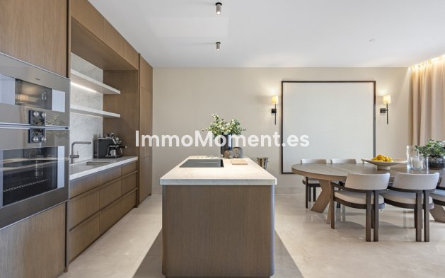 Resale - Apartment - Benahavís - La Quinta