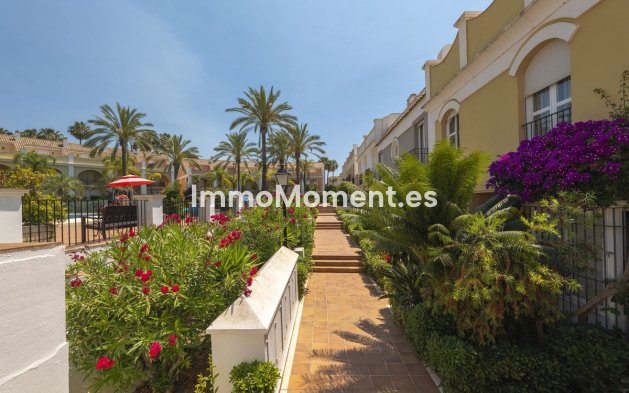Reventa - Villa independiente - Marbella - Bahía de Marbella