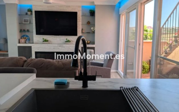 Resale - Apartment - Casares - Casares Centro