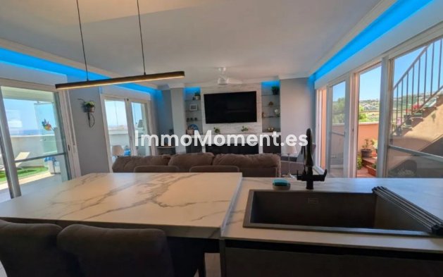 Resale - Apartment - Casares - Casares Centro