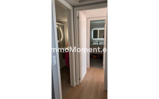 Resale - Apartment - Casares - Casares Centro