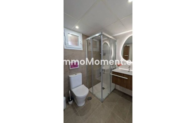 Resale - Apartment - Casares - Casares Centro