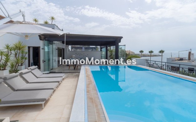 Resale - Apartment - Estepona - Estepona Centro