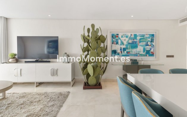 Resale - Apartment - Estepona - Estepona Centro
