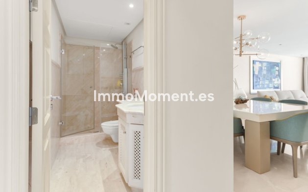 Resale - Apartment - Estepona - Estepona Centro