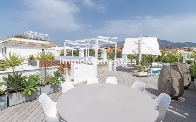 Resale - Apartment - Estepona - Estepona Centro
