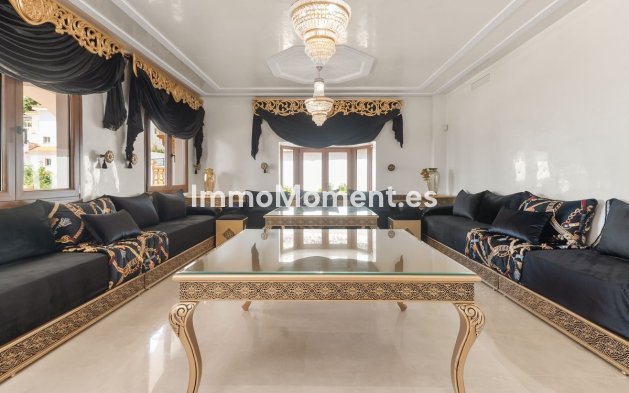 Resale - Detached villa - Benalmadena - Benalmadena Costa
