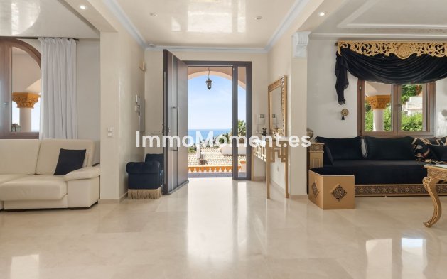Resale - Detached villa - Benalmadena - Benalmadena Costa