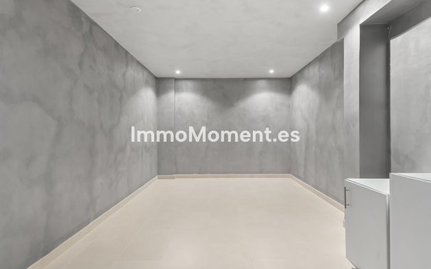 Resale - Detached villa - Benalmadena - Benalmadena Costa
