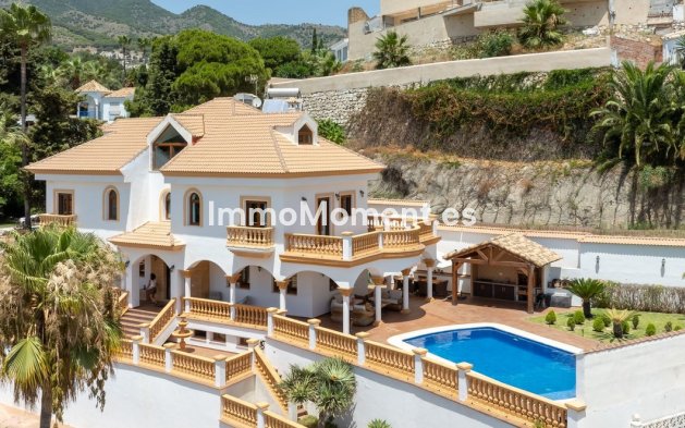 Resale - Detached villa - Benalmadena - Benalmadena Costa
