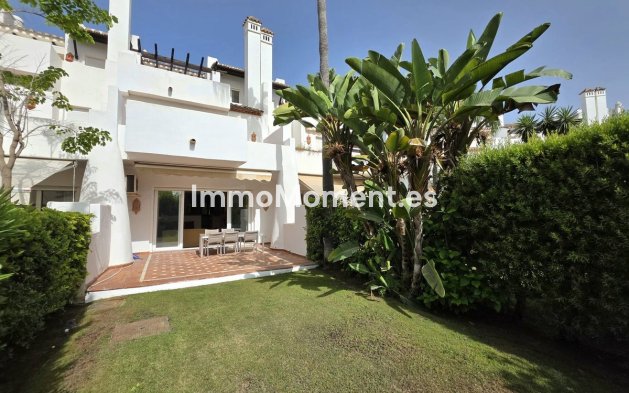 Revente - Maison mitoyenne - Estepona  - Costalita