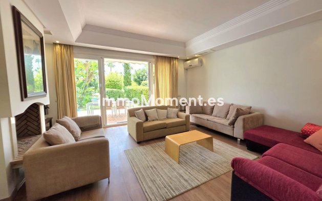 Revente - Maison mitoyenne - Estepona  - Costalita