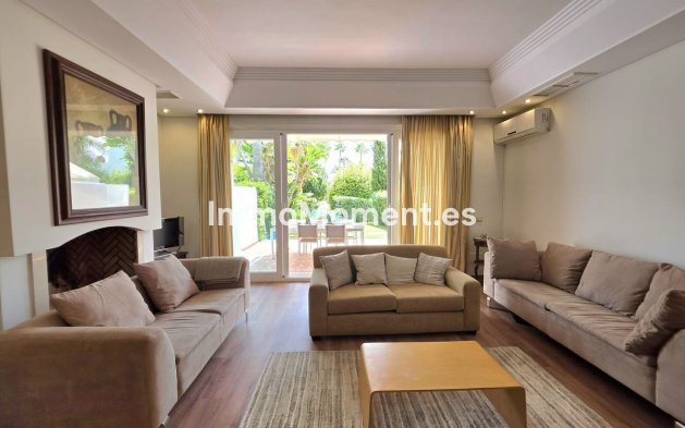 Revente - Maison mitoyenne - Estepona  - Costalita