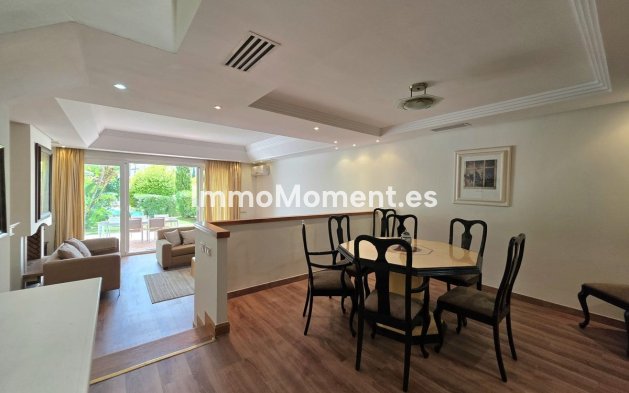 Revente - Maison mitoyenne - Estepona  - Costalita