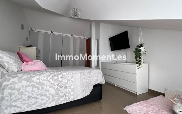 Wiederverkauf - Freistehende Villa - Benalmadena - Benalmadena Costa