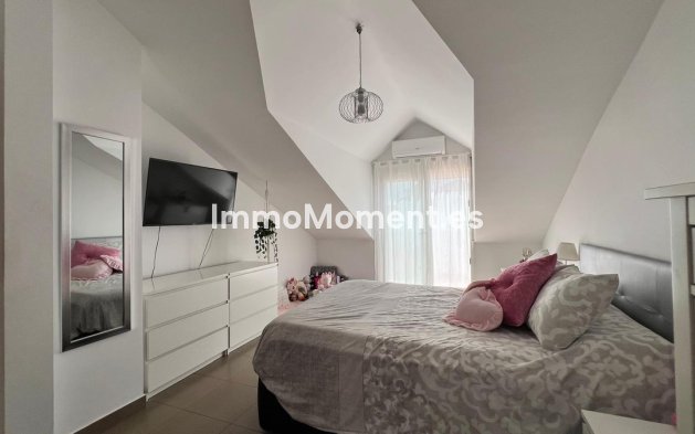 Wiederverkauf - Freistehende Villa - Benalmadena - Benalmadena Costa
