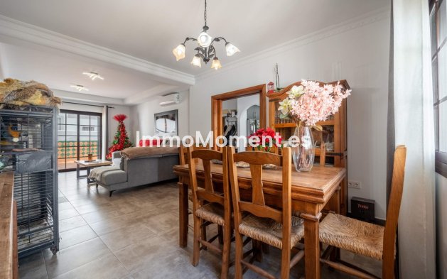 Wiederverkauf - Freistehende Villa - Estepona  - Estepona Centro