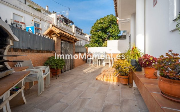 Wiederverkauf - Freistehende Villa - Estepona  - Estepona Centro