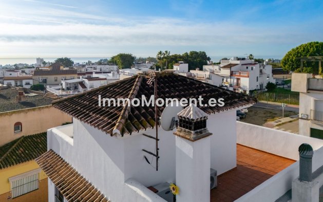 Wiederverkauf - Freistehende Villa - Estepona  - Estepona Centro