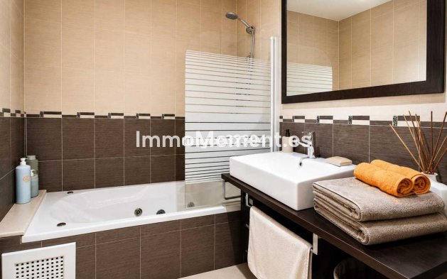 Bestaande woning - Rijtjeshuis - Estepona  - New Golden Mile