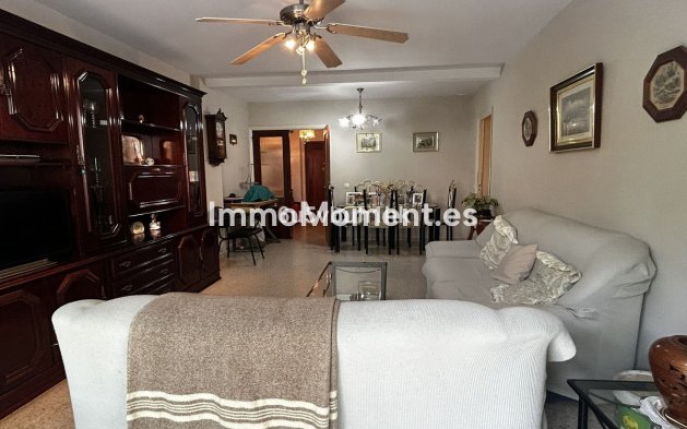 Resale - Apartment - Fuengirola - Fuengirola Centro