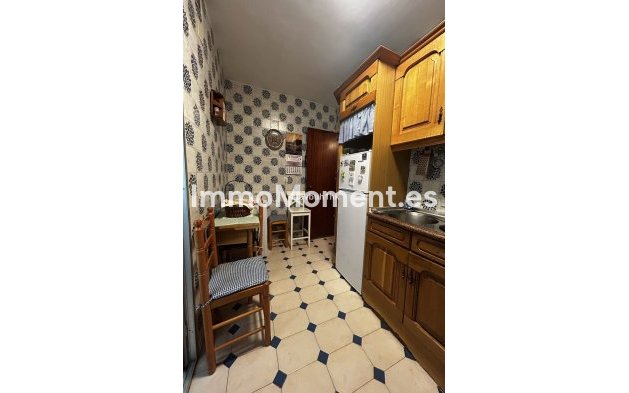 Resale - Apartment - Fuengirola - Fuengirola Centro