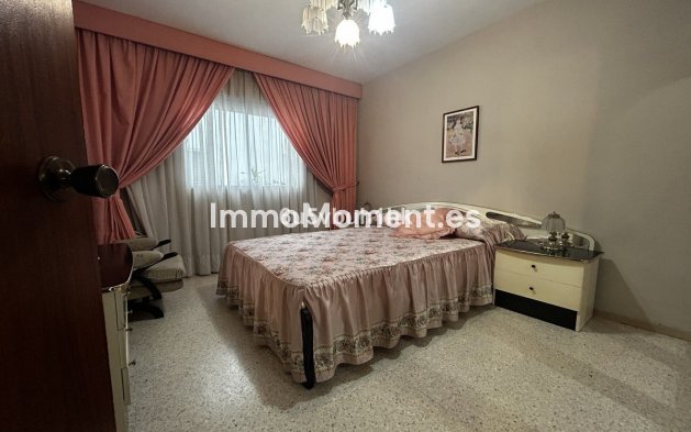 Resale - Apartment - Fuengirola - Fuengirola Centro